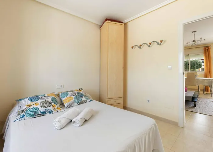 He Huelva Quesada Apartment